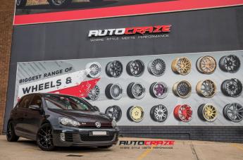 VOLKSWAGEN-GOLF-TARGA-BLACK---MACHINED-WITH-DOUBLE-DARK-TINT